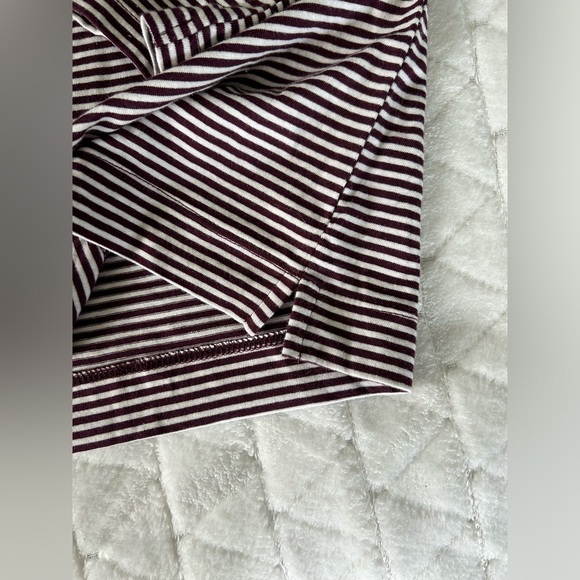 NWT Loft | Long Sleeve Striped Tee | Burgundy and White | Size Medium - Picture 5 of 10